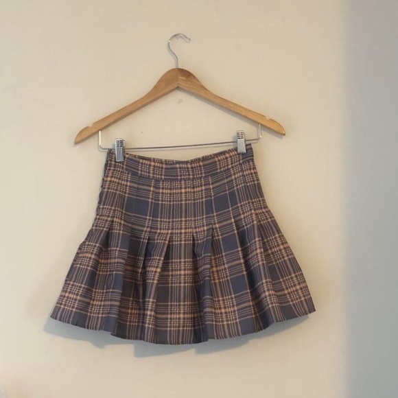 Closet Clean out Bundle - Picture 5 of 9